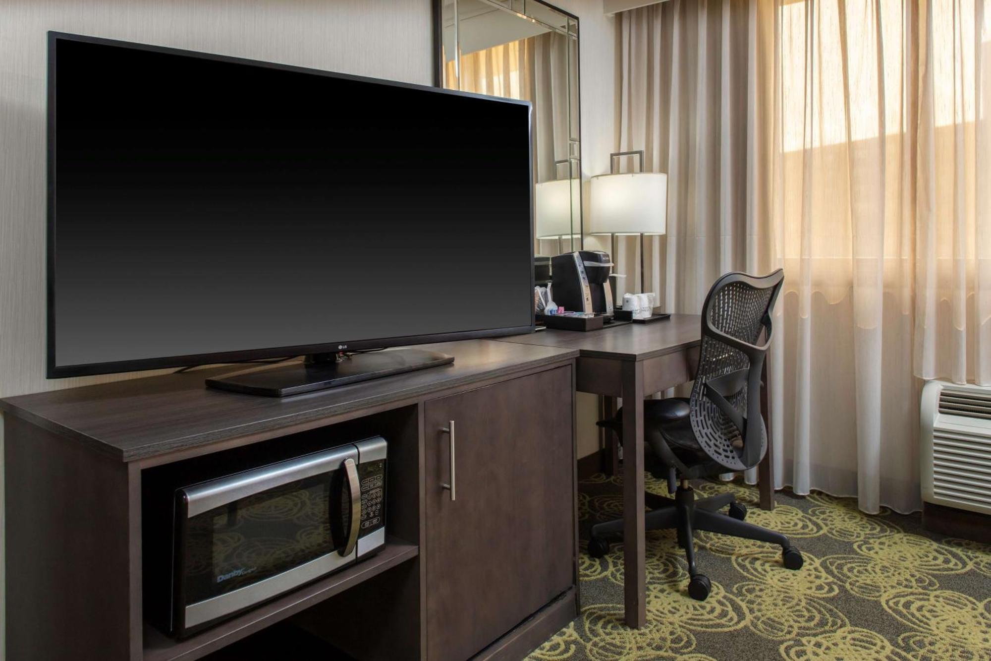 Hilton Garden Inn Reagan National Airport Arlington Esterno foto